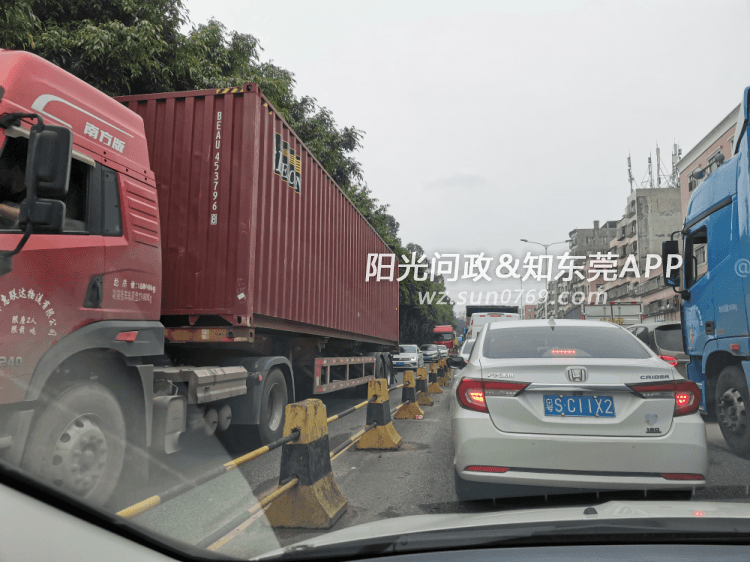 虎岗高速虎门港立交出口车辆拥堵问题