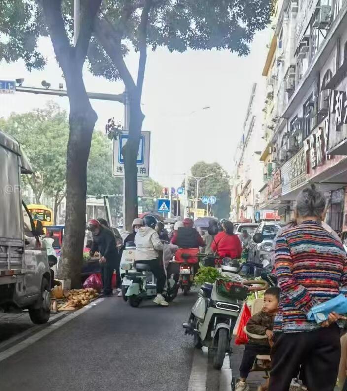 占道经营,妨碍交通-阳光热线问政平台