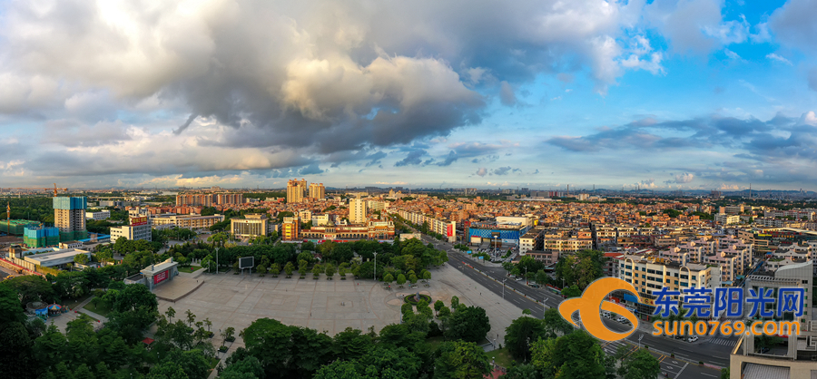 望牛墩文化广场全景.jpg