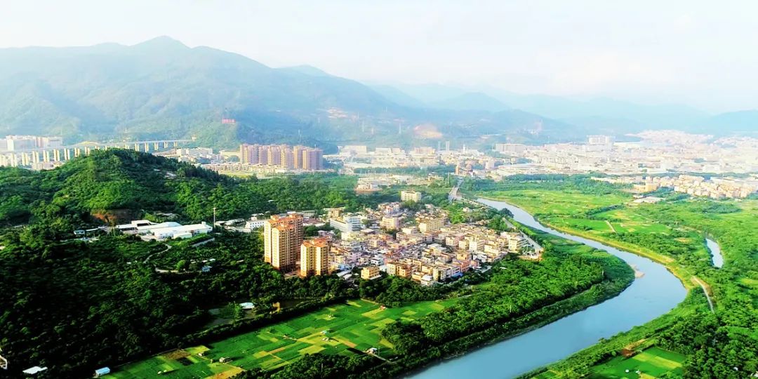 生态清溪水清岸绿乐水天堂