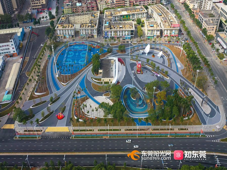 自洪梅水乡中心公园(原洪梅文化体育广场)升级改造以来,不少市民都