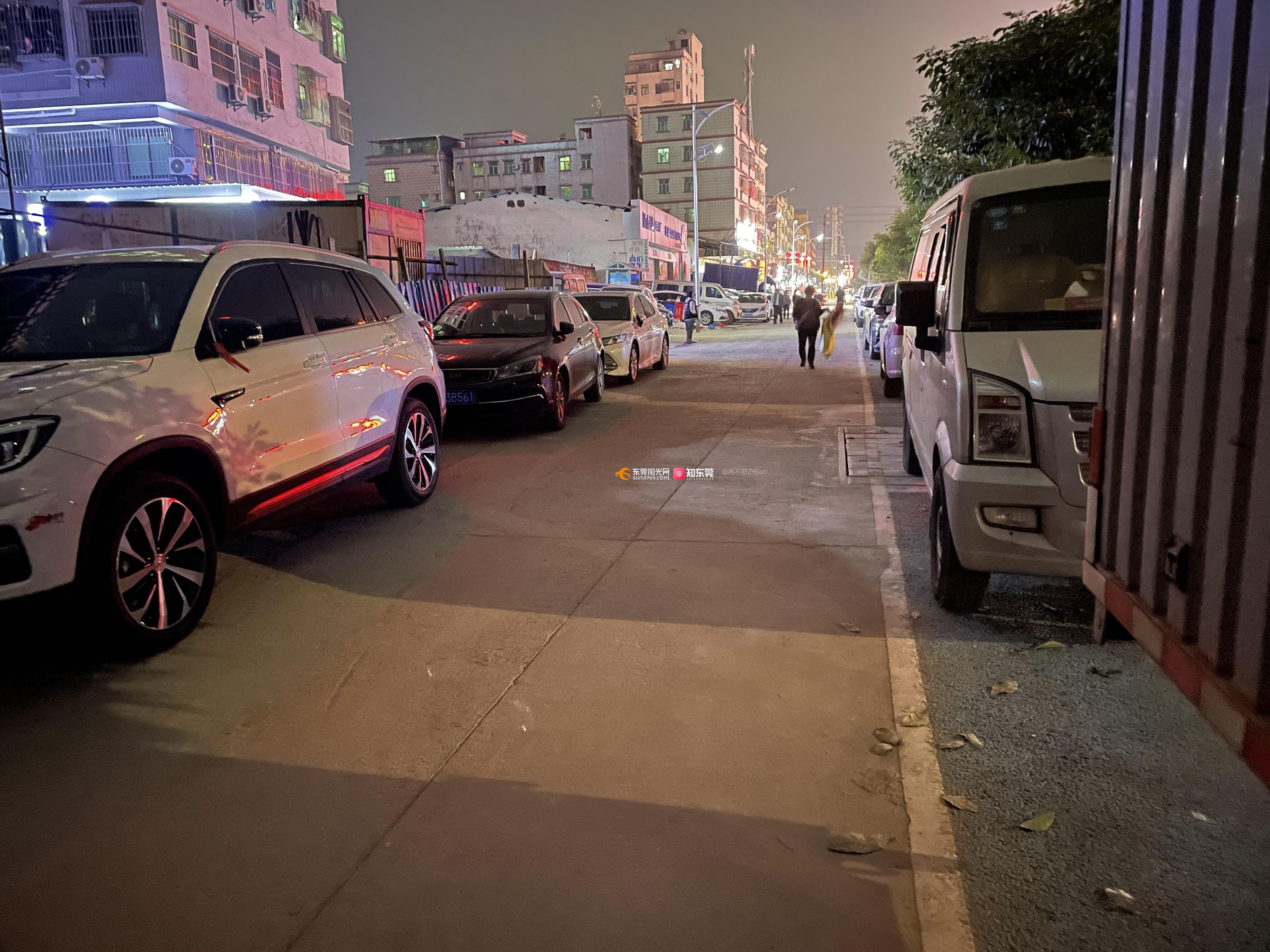 关于东莞塘厦田心村田心桥附近长期停放占用两侧应急消防通道