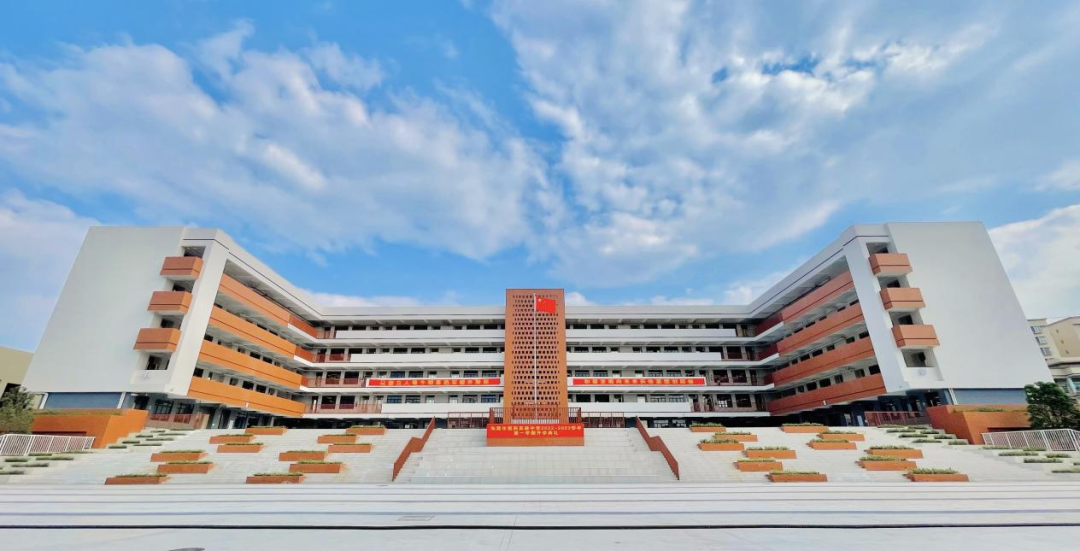 东莞市第四高级中学招聘编制教师43名