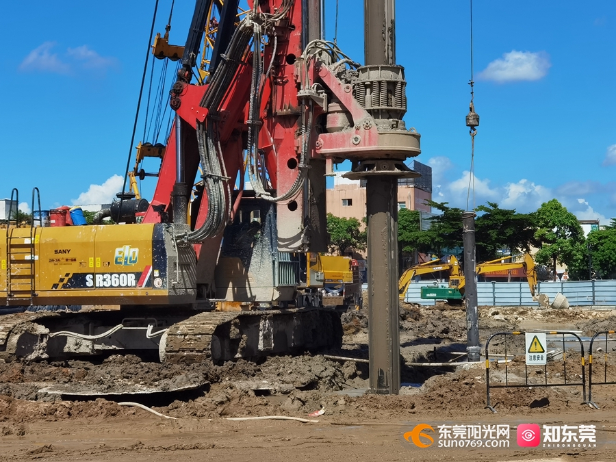 1689404872767605.jpg 2.jpg