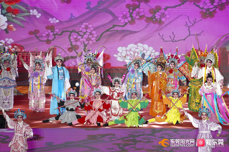 茶山本土曲艺社将传统粤剧变年轻让00后10后也迷上粤剧