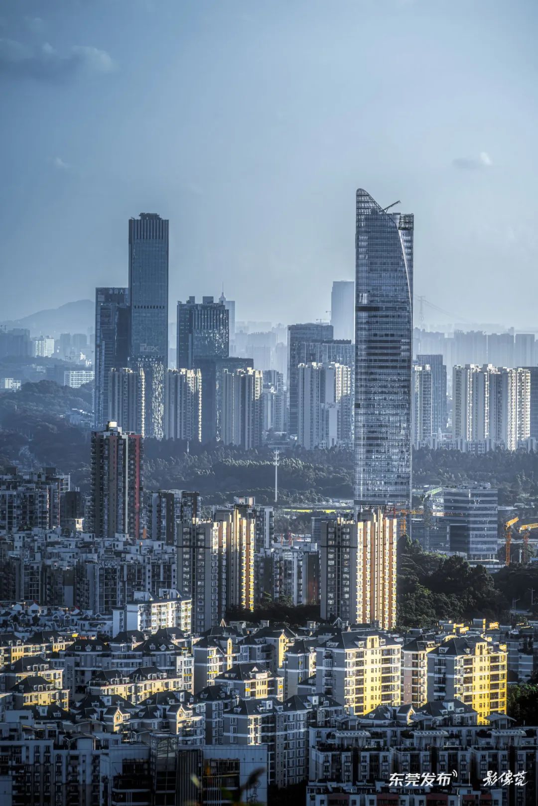 东莞,为了更好的城市中心