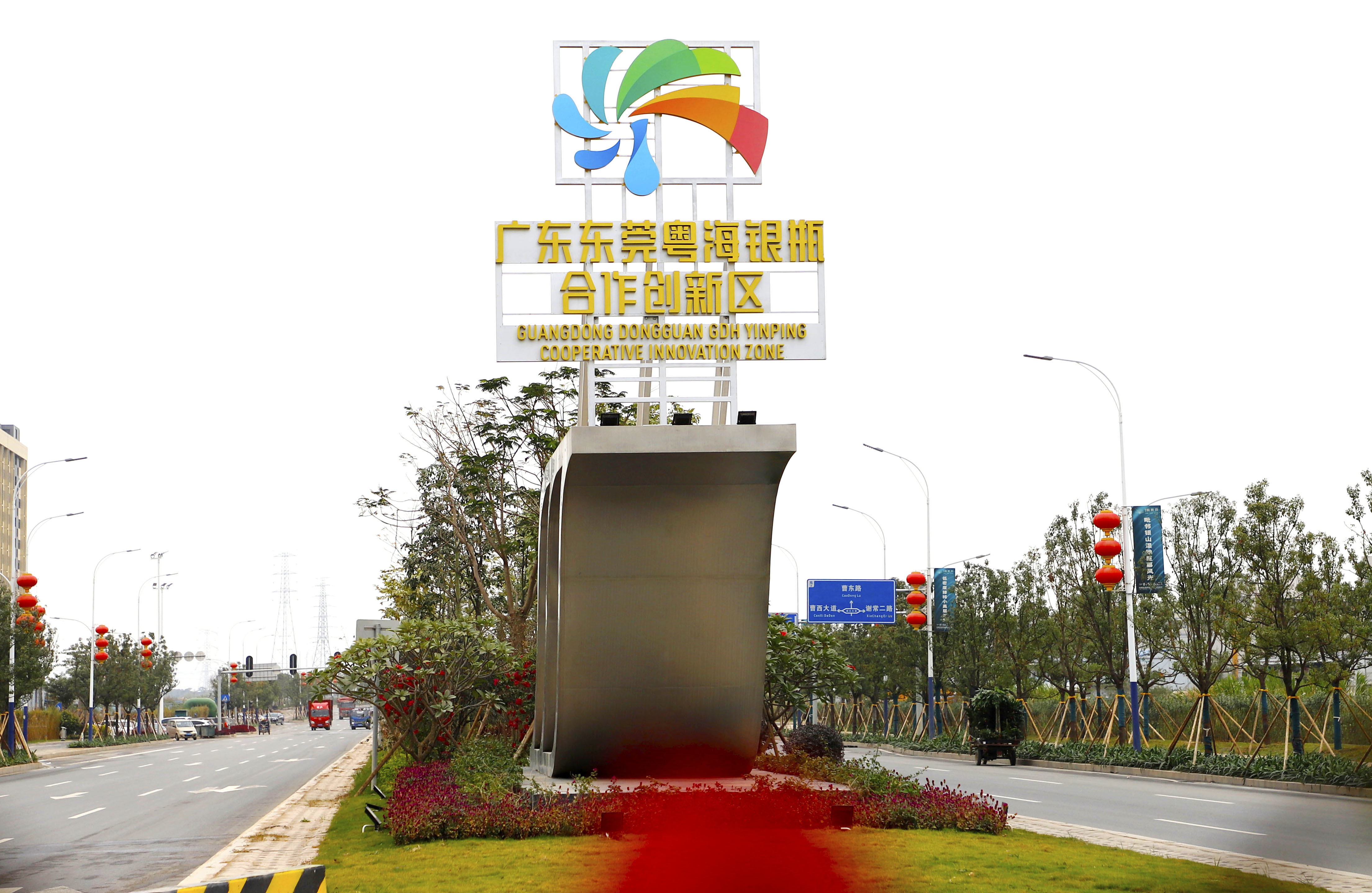 粤海大道 (2).jpg