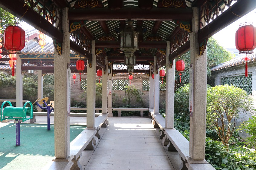 大朗镇蔡边村张灯结彩迎新年