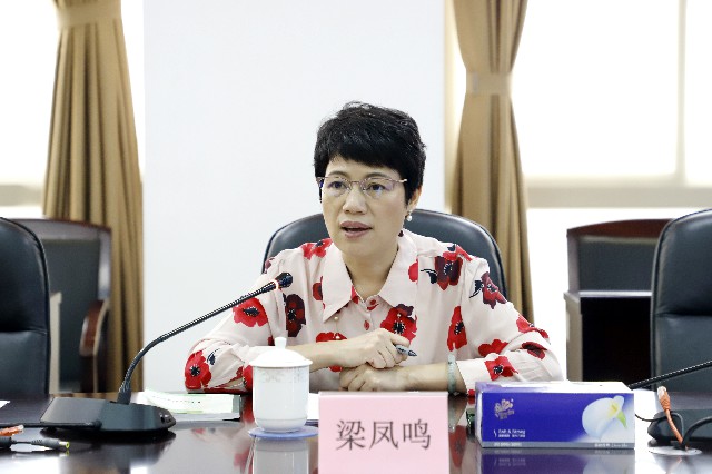 梁凤鸣对谢岗镇传统美食文化的深厚底蕴表示称赞.