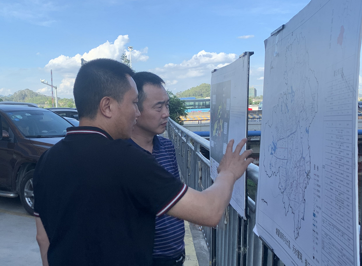 塘厦镇委副书记,镇长任奎督导调研利是陂水综合整治工作-知东莞