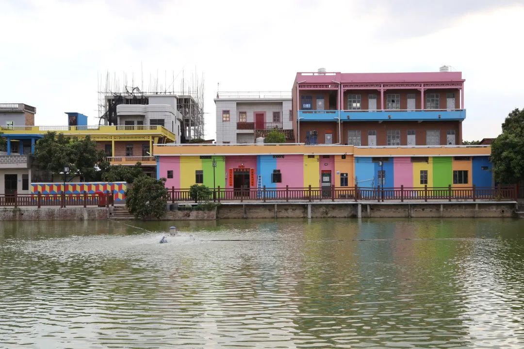 道滘镇领导带队到横沥镇参观学习先进经验