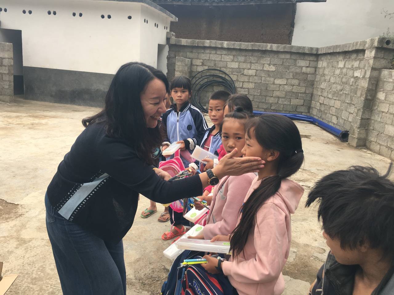 南粤优秀教师杨雯雯:着力成为学生真善美的引路人