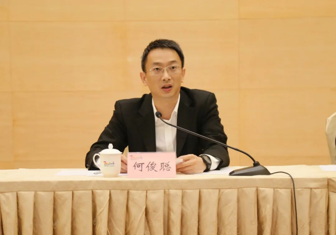 她表示,东莞作为改革开放的先行地,有超过100万新的社会阶层人士,他们