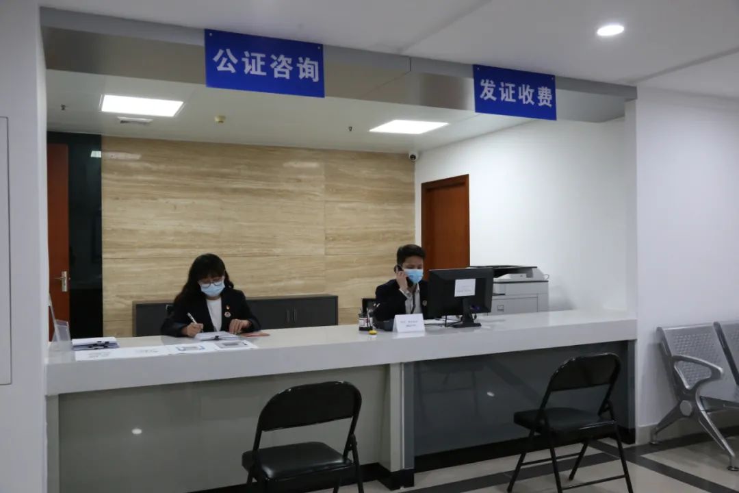 不用跑远门麻涌市民来这里就可以办理公证业务