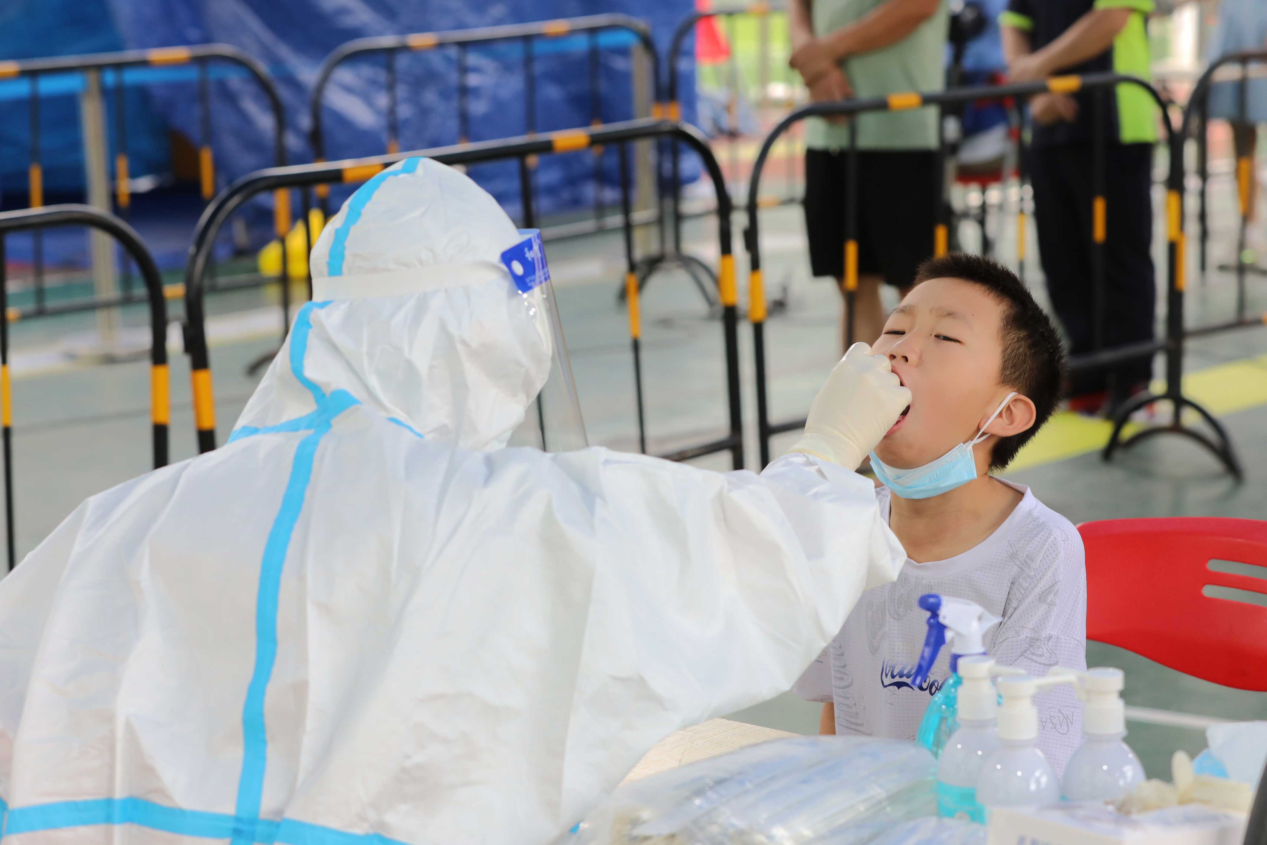 凤岗金凤凰公园核酸采样点