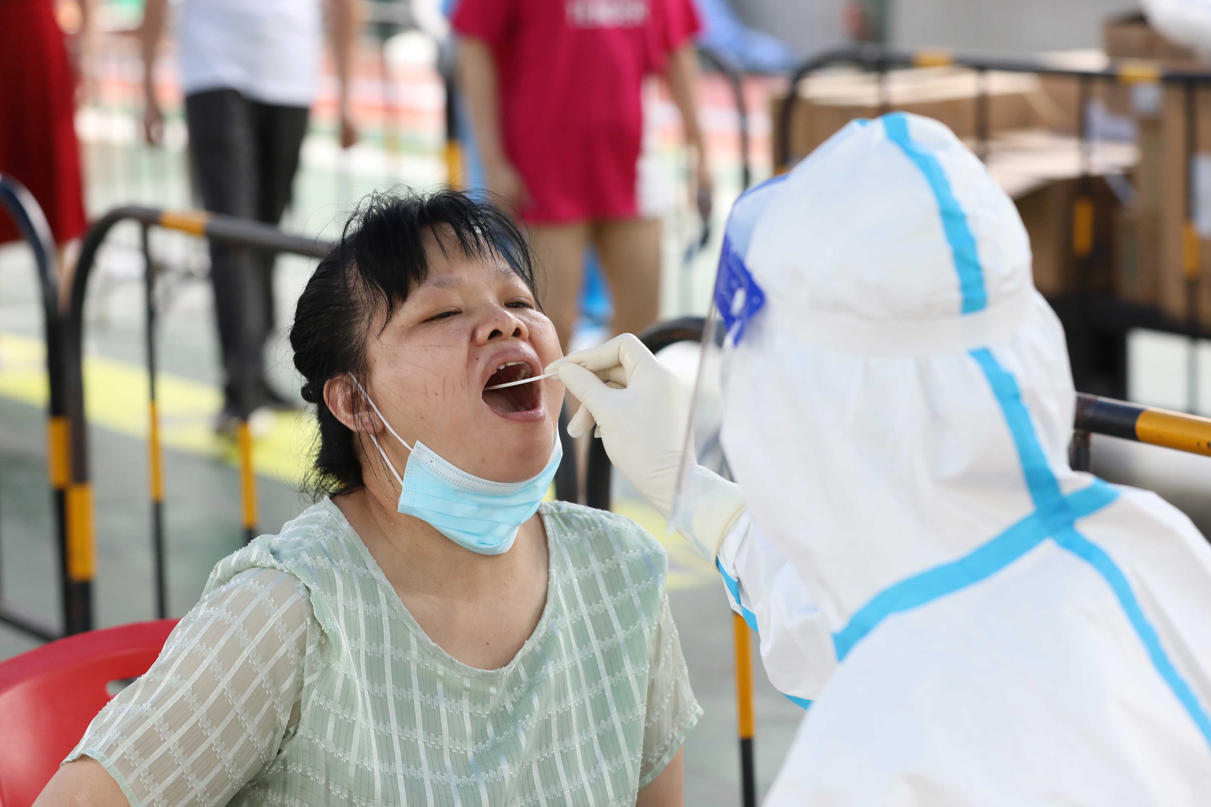 凤岗金凤凰公园核酸采样点