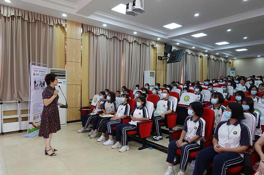 青春期性教育活动走进虎门捷胜学校